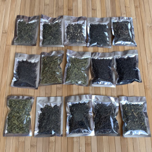 Подарочный набор рассыпных чаев 15 шт в тканевом мешочке . Photo 2